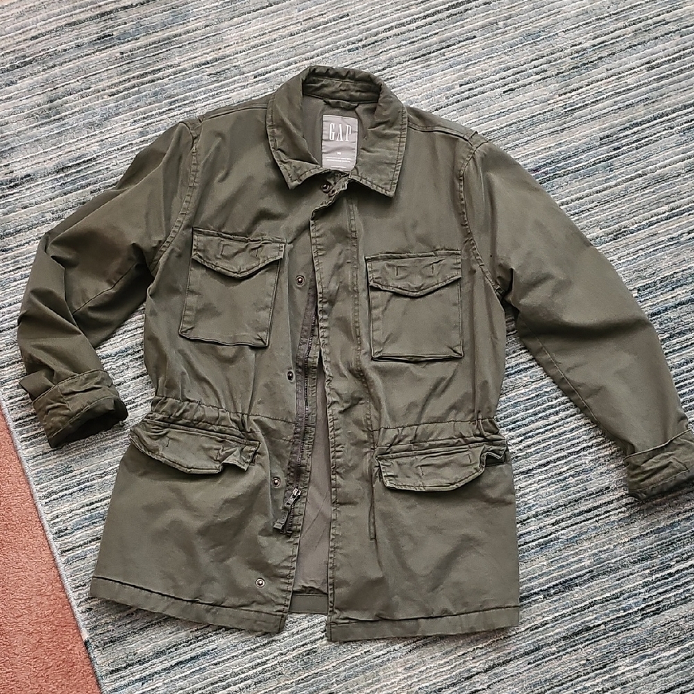 GAP Green Military Field Jacket with Adjustable Fit